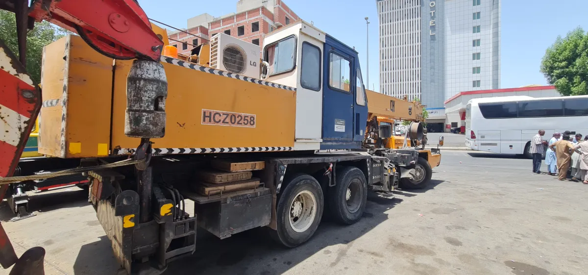 كرين 25 طن — سامسونج · SC25H-2 · 1996 · برتقالي — صورة 3 من 6