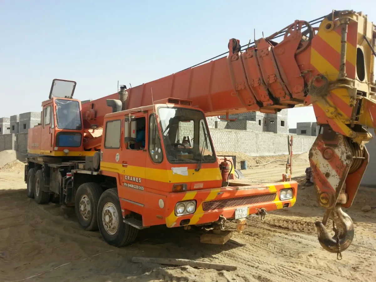 كرين 50 طن — تادانو · TG500E · 1990 · اصفر/برتقالي — صورة 2 من 6