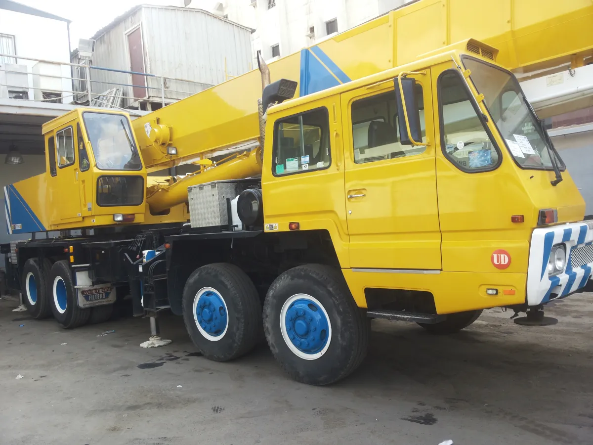 كرين 50 طن — تادانو · TG500E-3 · 1997 · اصفر
