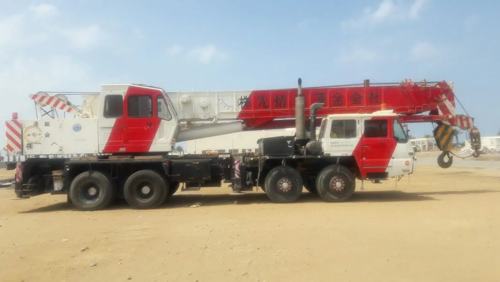 كرين 50 طن — كاتو · NK500E-V · 2001 · احمر — صورة 3 من 6