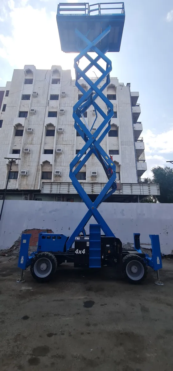 سيزر لفت 15 متر — جيني · GS-4390 · 2018 · ازرق — صورة 2 من 2